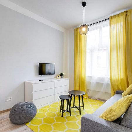 d.Five Rózsa Apartment Budapest Exterior foto